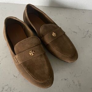 Great condition Tory Burch River rock, ballet, loafers